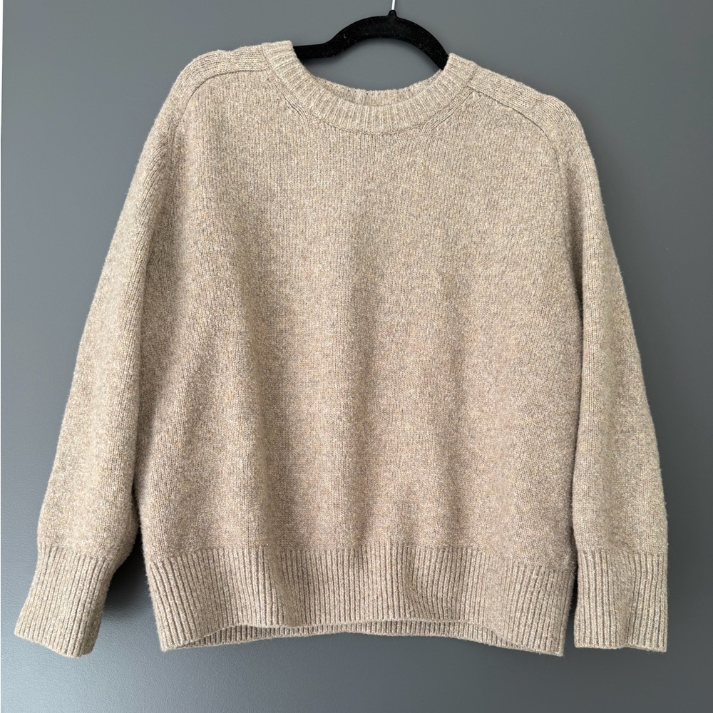 Abercrombie & Fitch Beige Crewneck Sweater